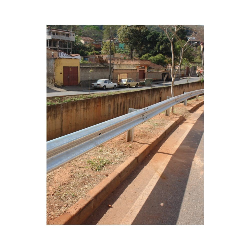 Rail de Proteção Metálico